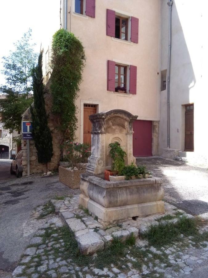 La Maison Derriere La Fontaine Buis-les-Baronnies Dış mekan fotoğraf