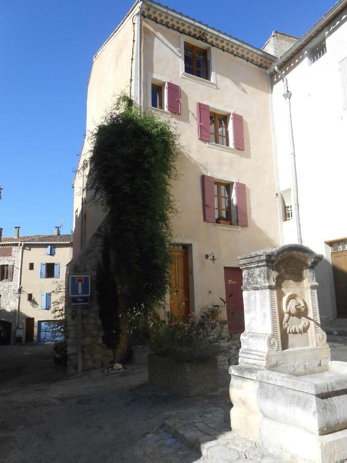 La Maison Derriere La Fontaine Buis-les-Baronnies Dış mekan fotoğraf