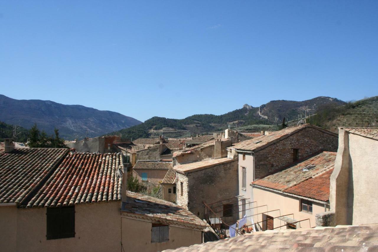 La Maison Derriere La Fontaine Buis-les-Baronnies Dış mekan fotoğraf