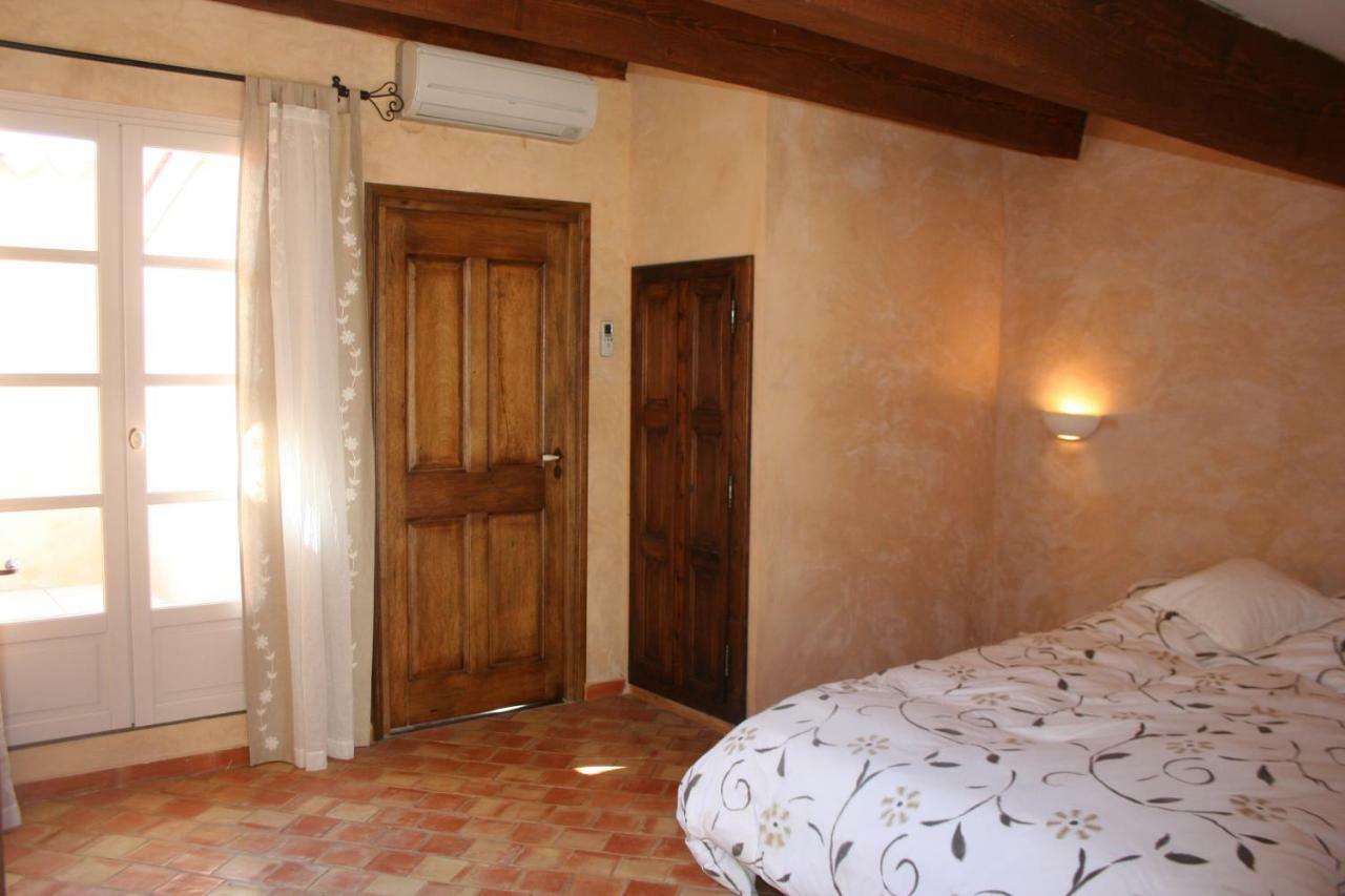 La Maison Derriere La Fontaine Buis-les-Baronnies Dış mekan fotoğraf
